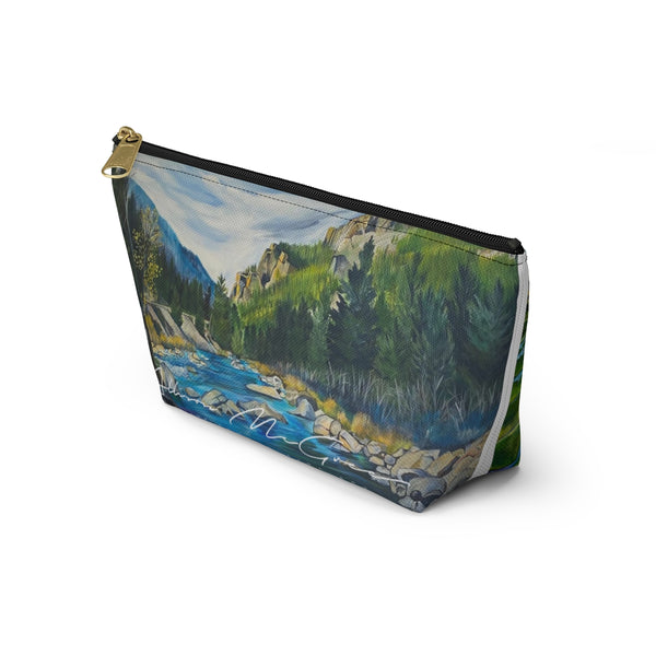 Accessory Pouch w T-bottom